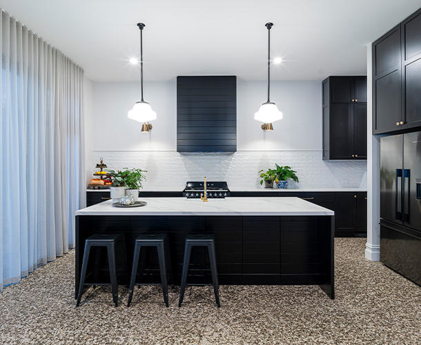 Modern black & white kitchen.